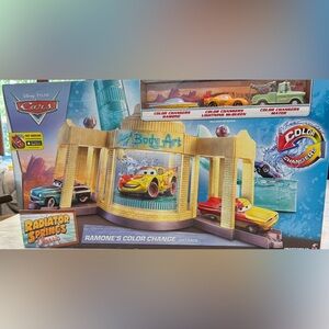New in box collectors item Cars Ramone's Color Change Gift Pack